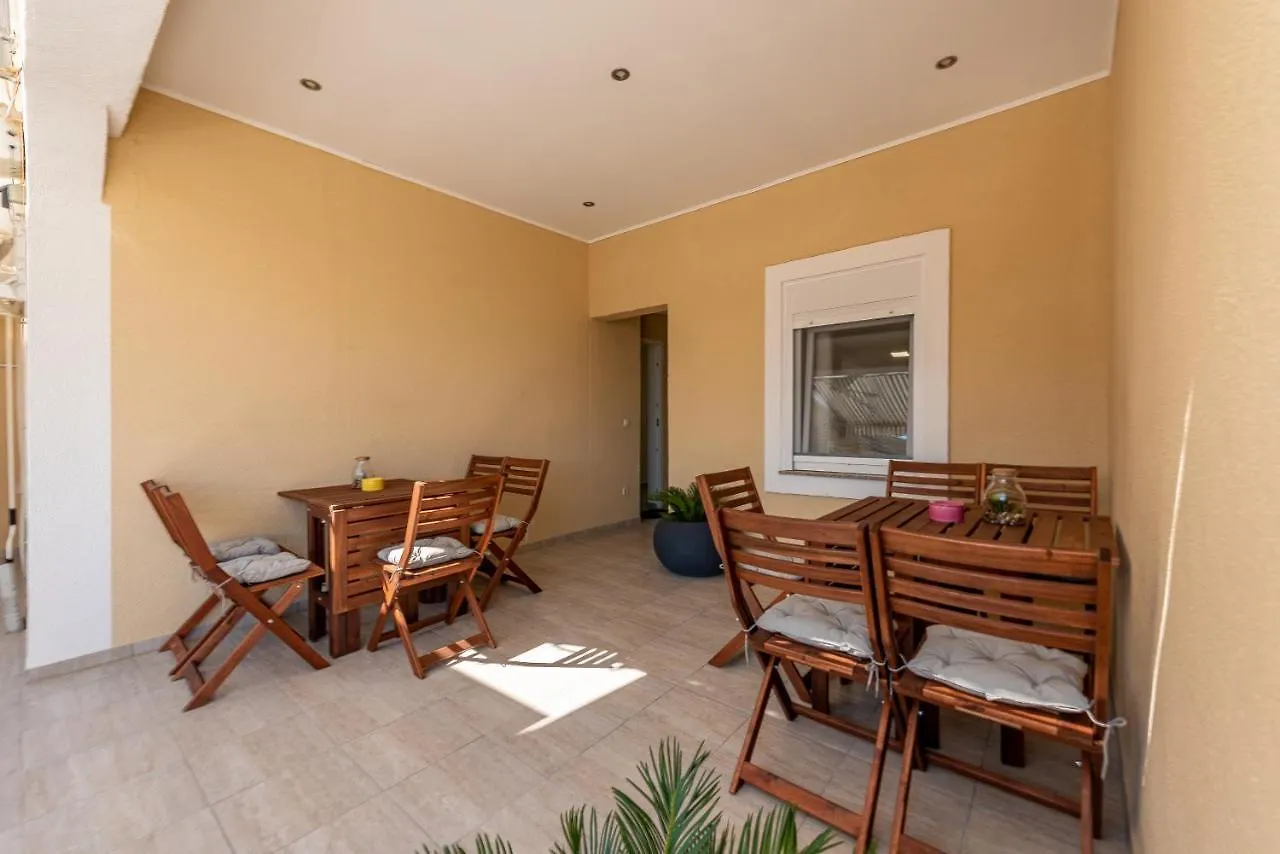 דירה ויר Villa Karmen - Poolhouse