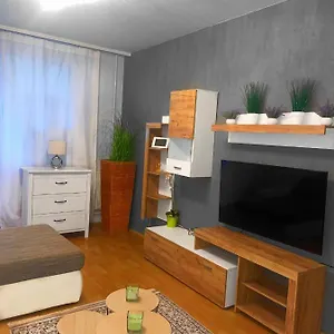 Lovely 1 Bedroom Close To , Debrecen Magyarország